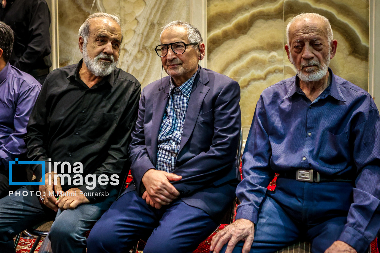 قالیباف و پزشکیان در مجلس ترحیم احمد توکلی