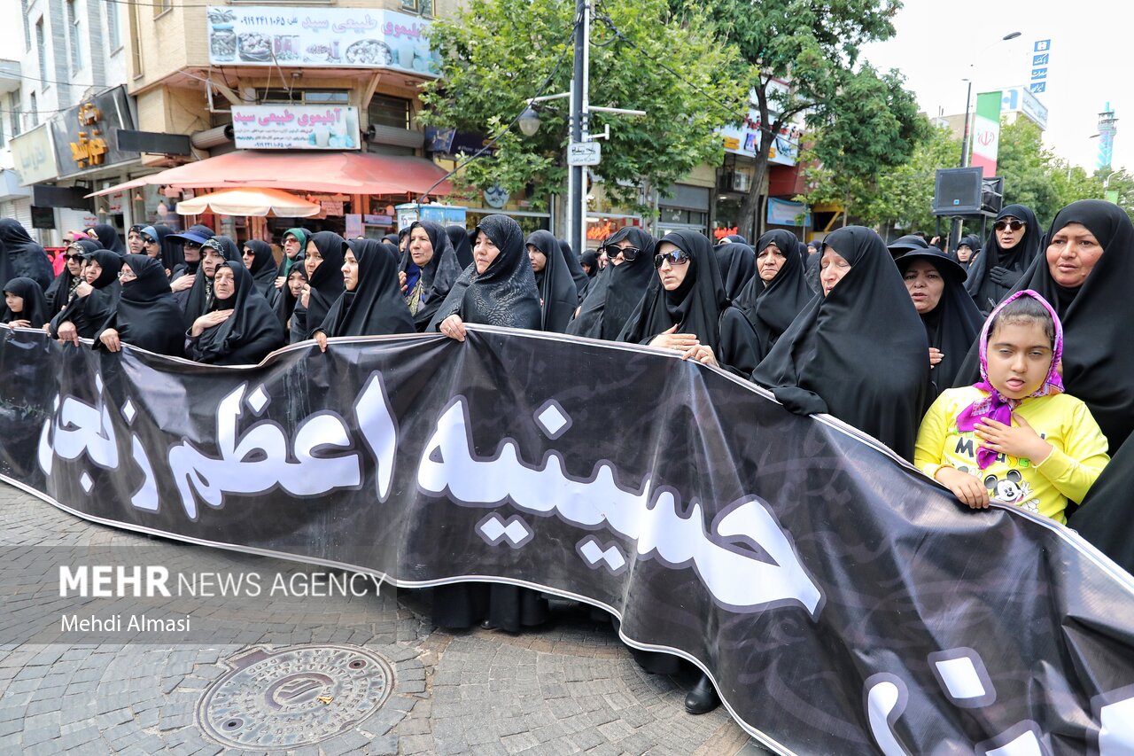 دسته عزاداری سالگرد ارتحال امام خمینی (ره) در زنجان