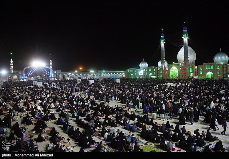 احیای شب بیست وسوم رمضان در مسجد جمکران