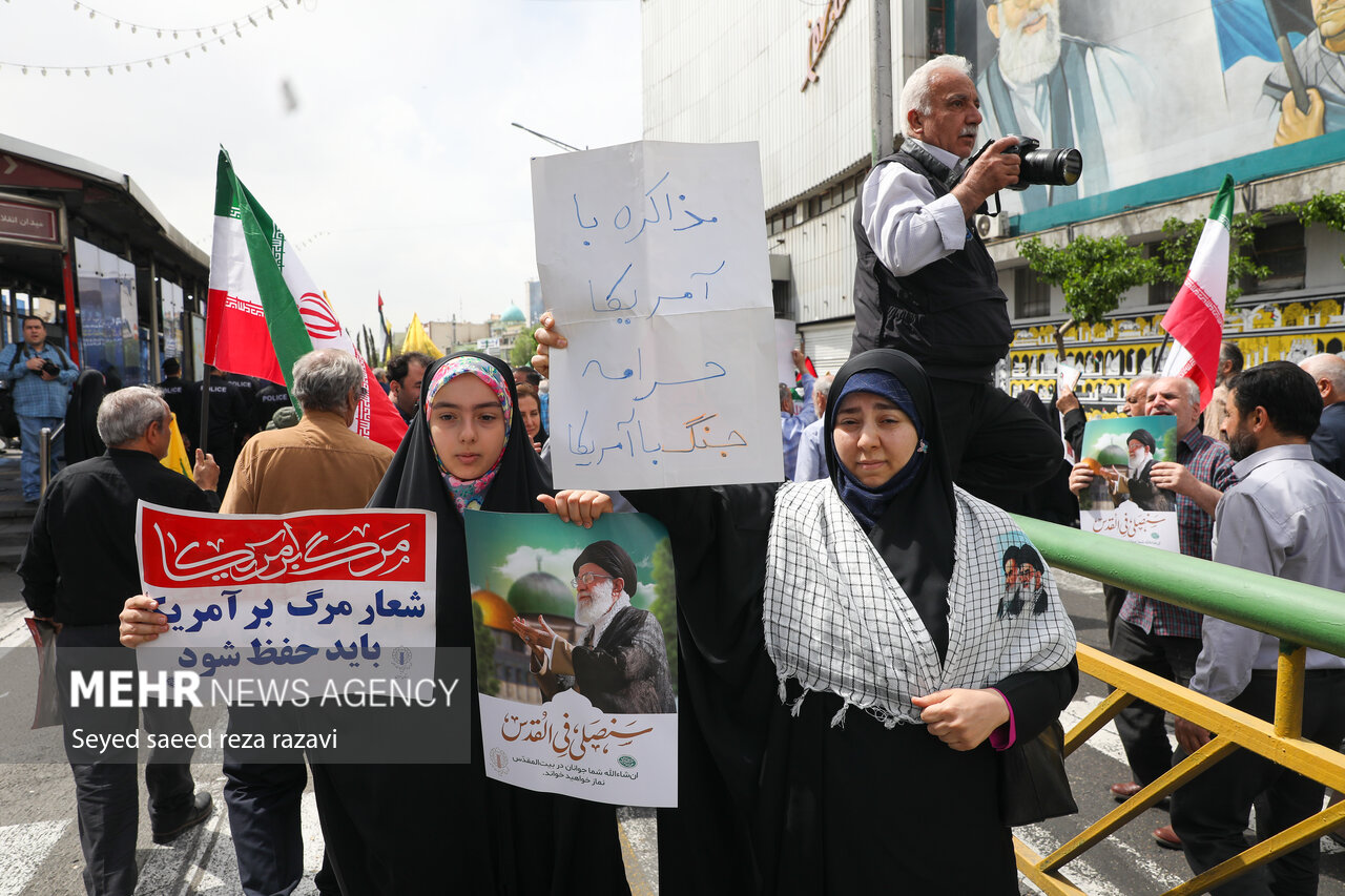 راهپیمایی علیه جنایات رژیم صهیونیستی پس از نماز جمعه در تهران