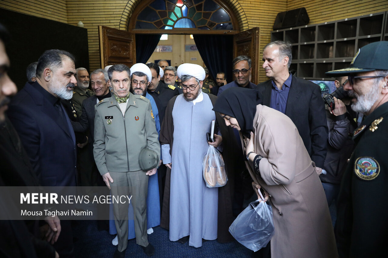 مراسم ترحیم پدر دریادار شهرام ایرانی فرمانده نداجا