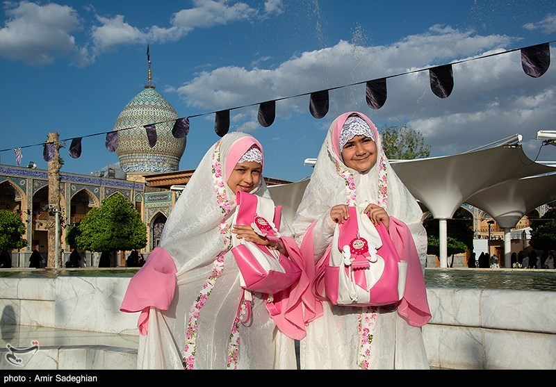 جشن روزه اولی ها در حرم مطهر حضرت شاهچراغ (ع)