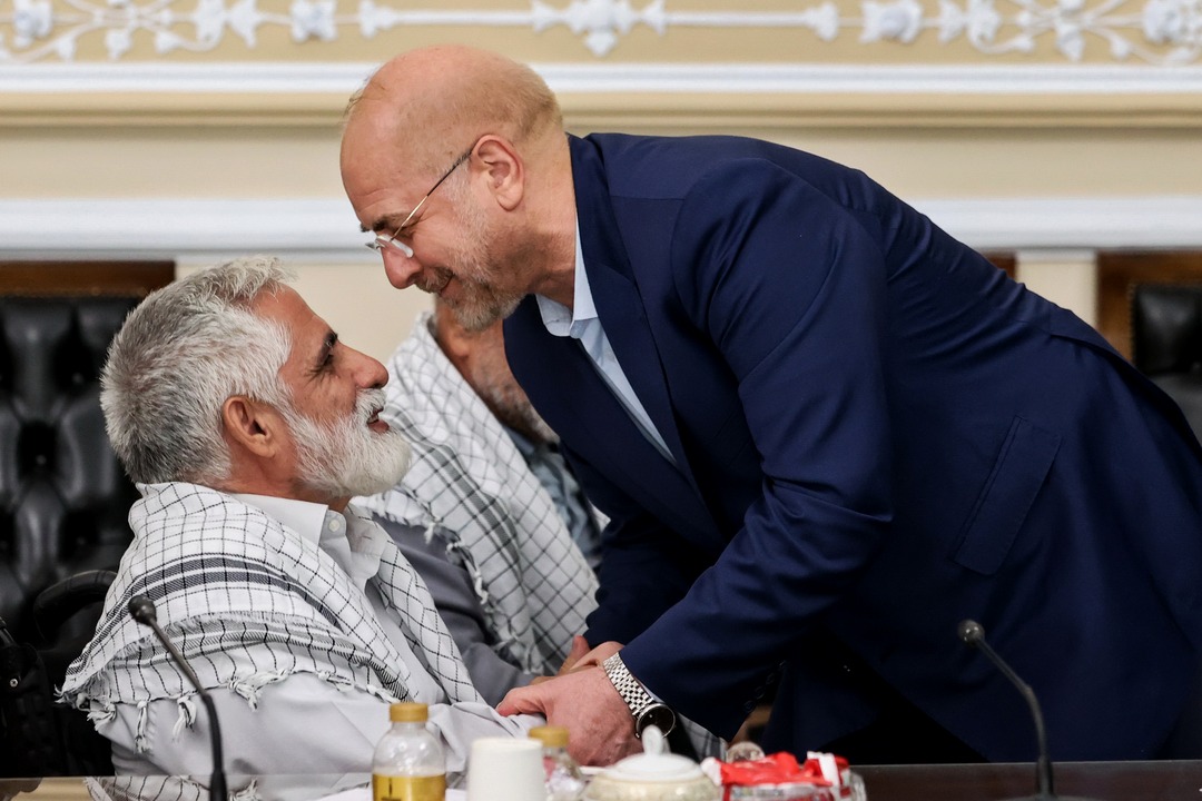 دیدار جمعی از جانبازان و ایثارگران دفاع مقدس