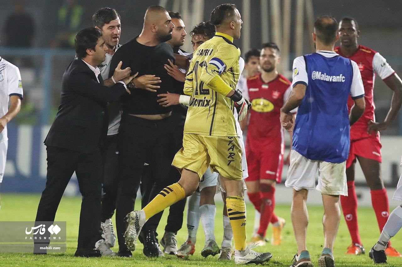 بازی ملوان و پرسپولیس