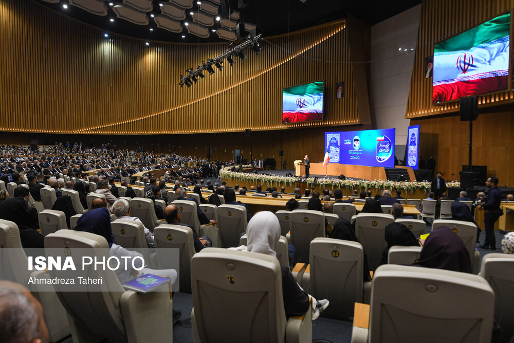 سفر رئیس جمهور به اصفهان