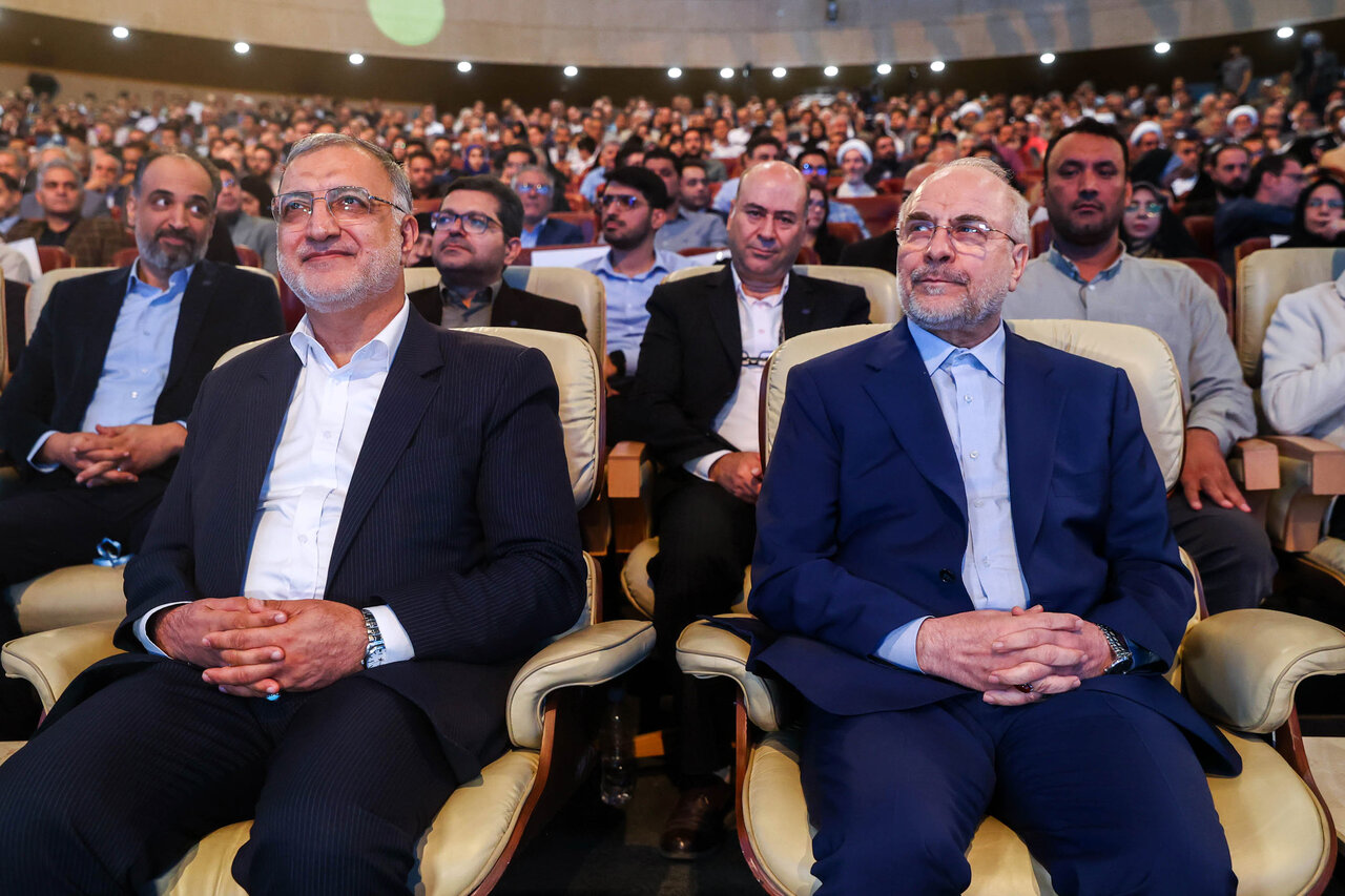  آیین رونمایی از مجموعه ۳۰ جلدی استعمارشناسی ایرانی با حضور قالیباف