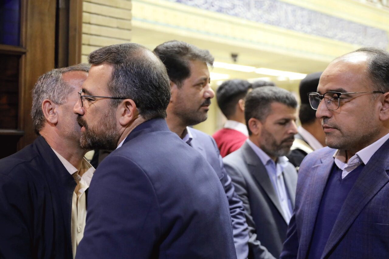 مراسم گرامیداشت درگذشت فرزند نماینده مردم لردگان در مجلس