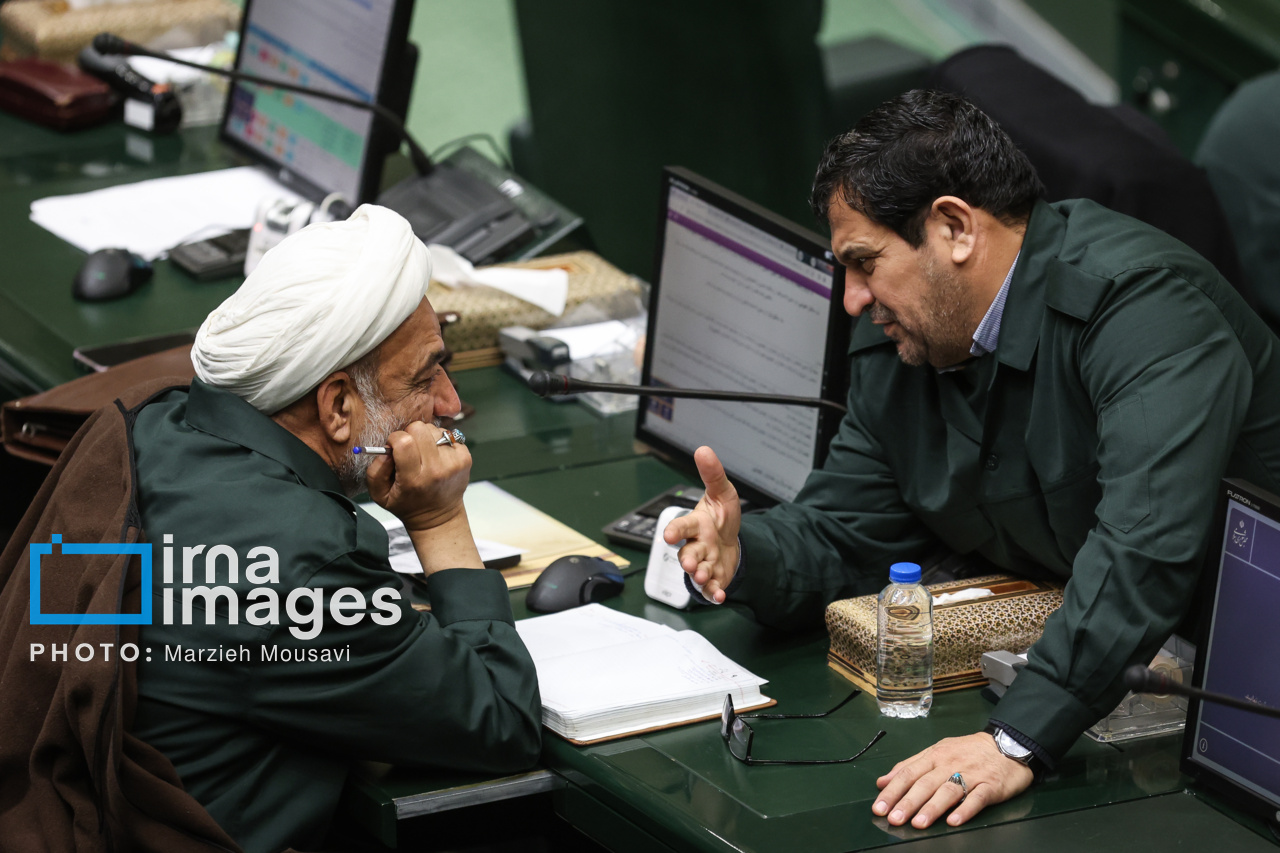 مراسم سالروز ورود امام خمینی(ره) به کشور