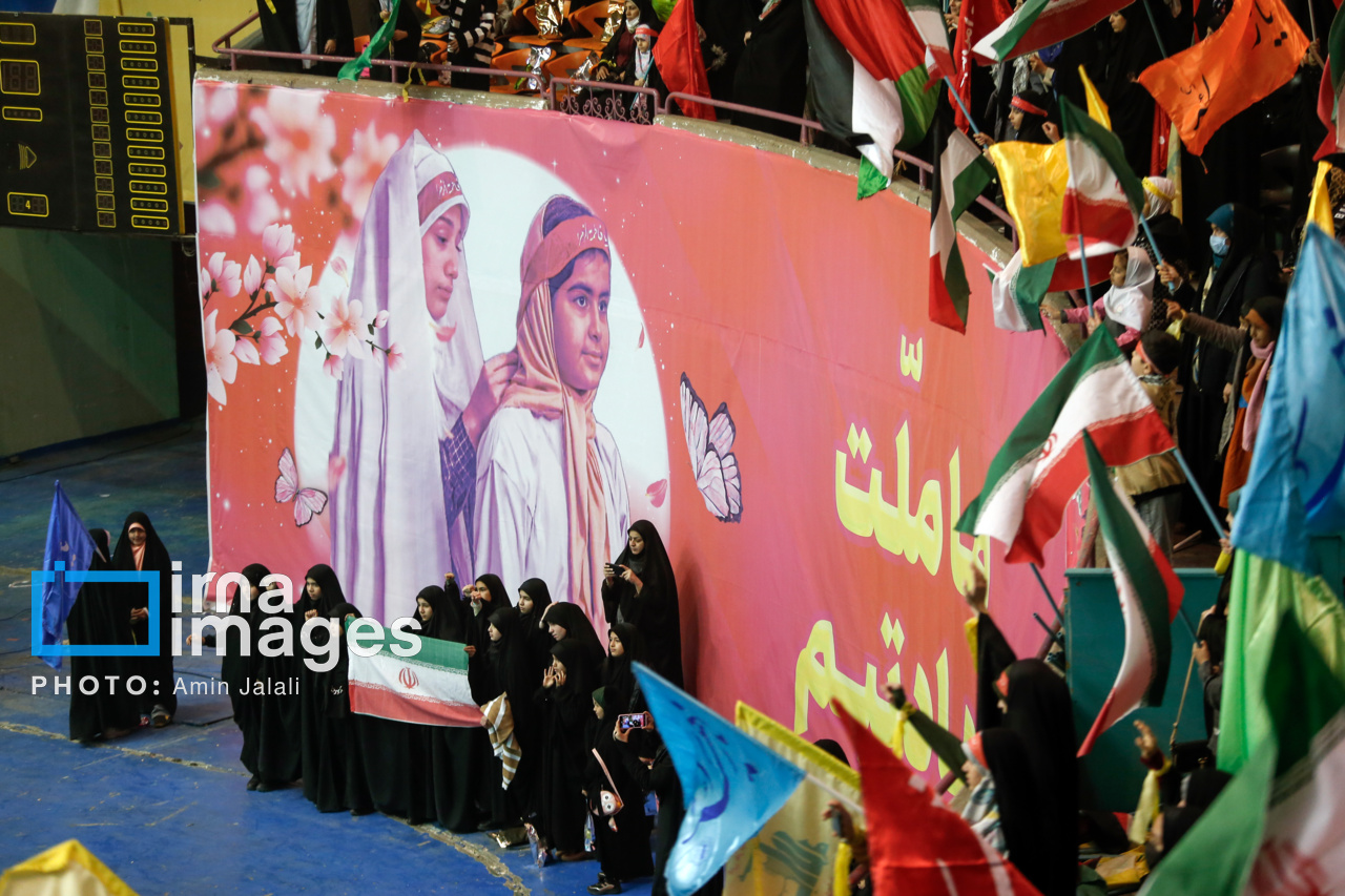 اجتماع «دختران حاج قاسم»