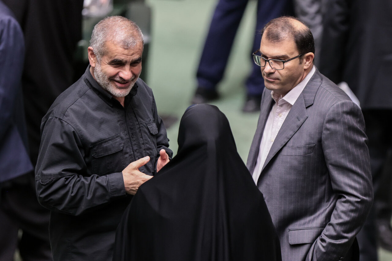 صحن علنی 25 تیرماه مجلس