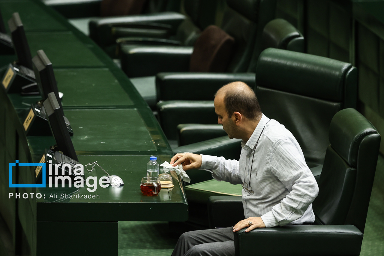 جلسه علنی مجلس 