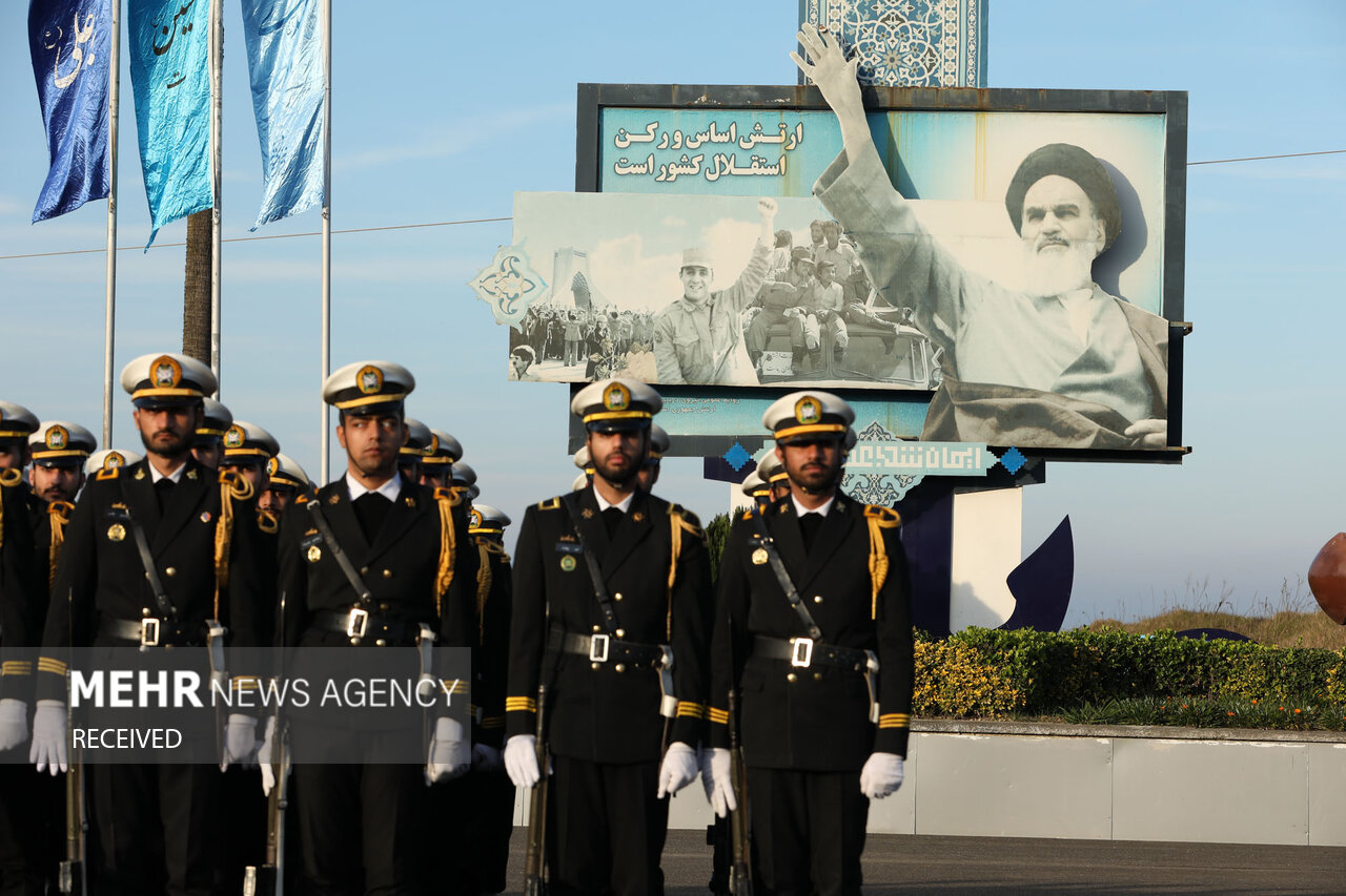 صبحگاه عمومی دانشجویان دانشگاه امام خمینی (ره)