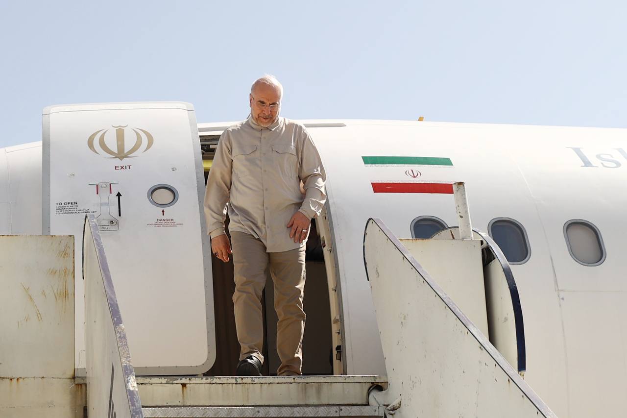 استقبال از قالیباف در فرودگاه سمنان