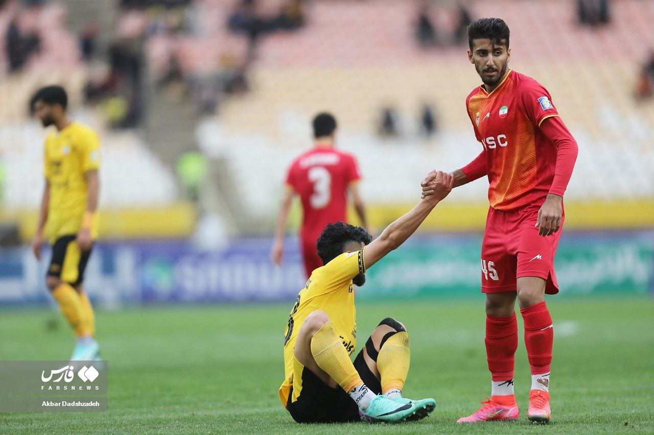 تصاویر بازی سپاهان و فولاد