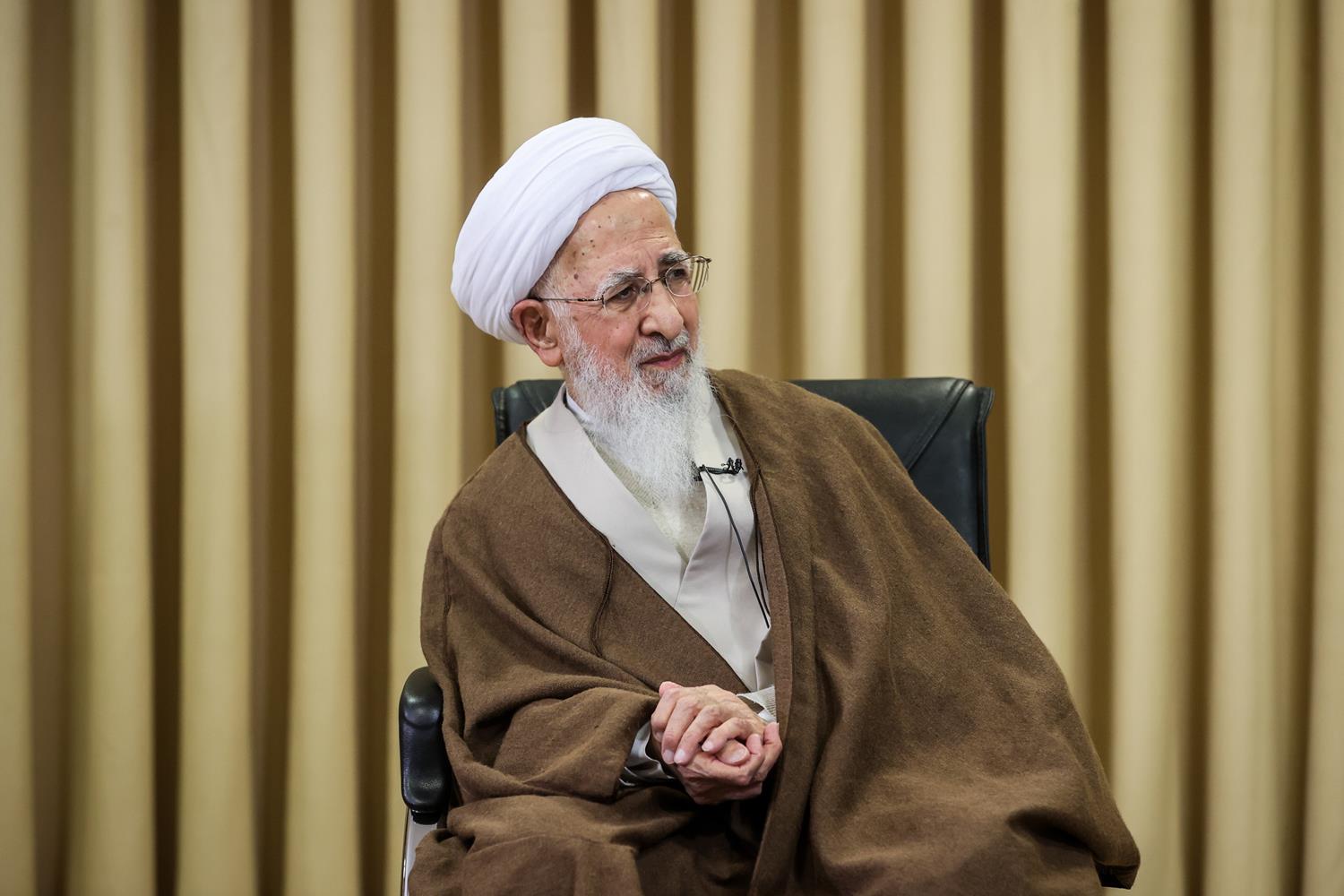 دیدار قالیباف با مراجع عظام تقلید در قم