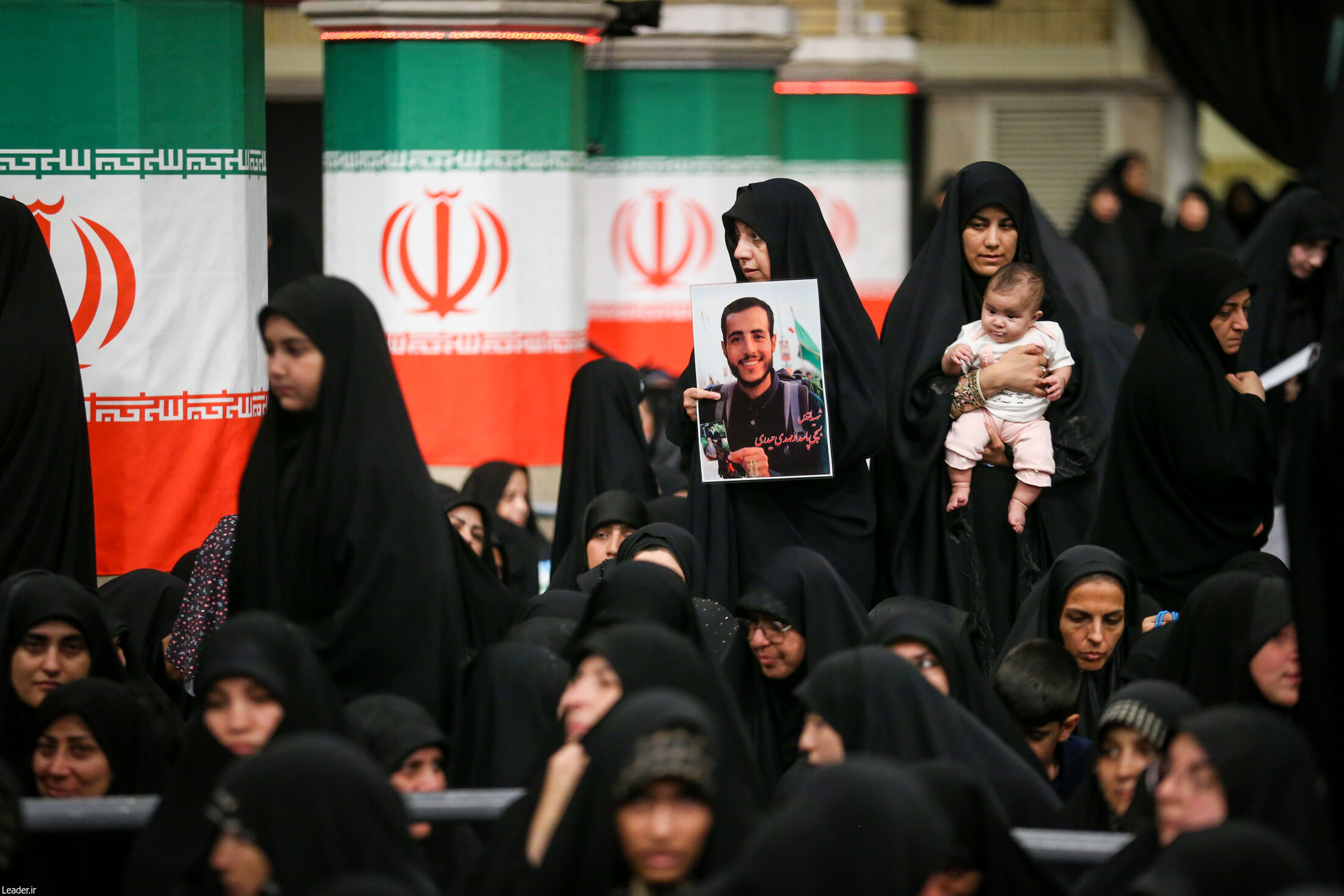 رهبر انقلاب در مراسم بزرگداشت شهدای جنگ تحمیلی