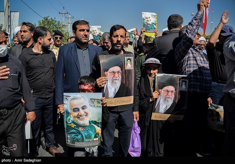 تجمع مردم شیراز در محکومیت اغتشاشات اخیر