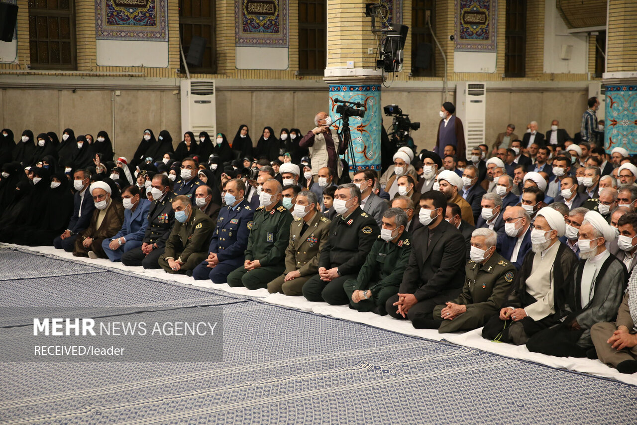 دیدار مسئولان، سفرای کشورهای اسلامی با رهبر انقلاب