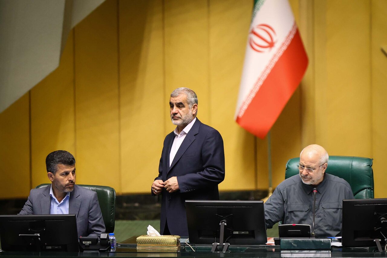 صحن علنی یکشنبه ۴ شهریورماه مجلس