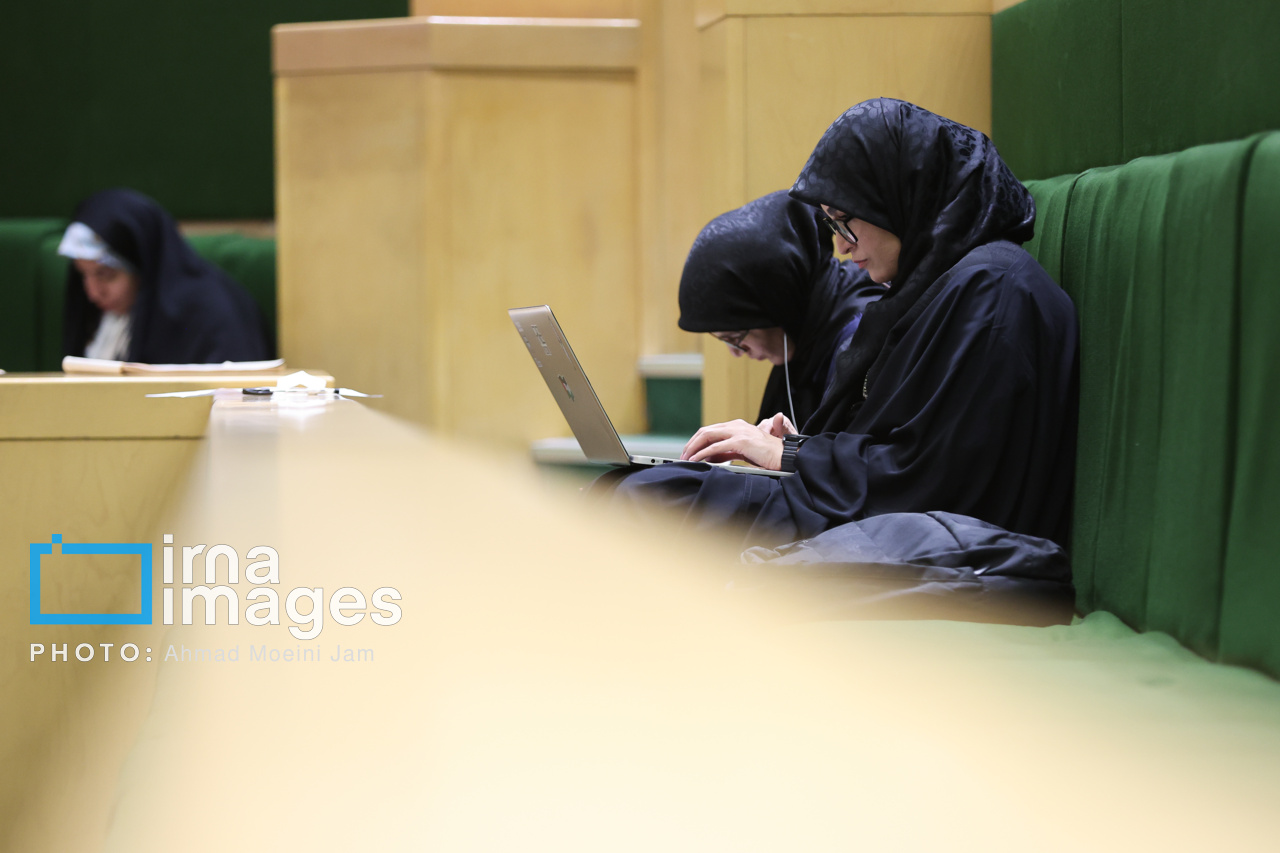 جلسه علنی مجلس 