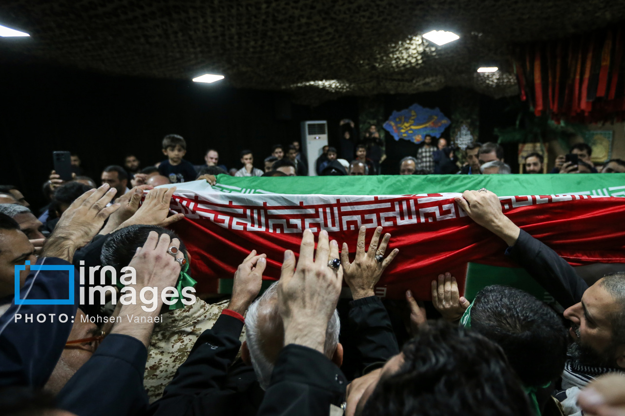 وداع با پیکر شهید «علی حیدری»