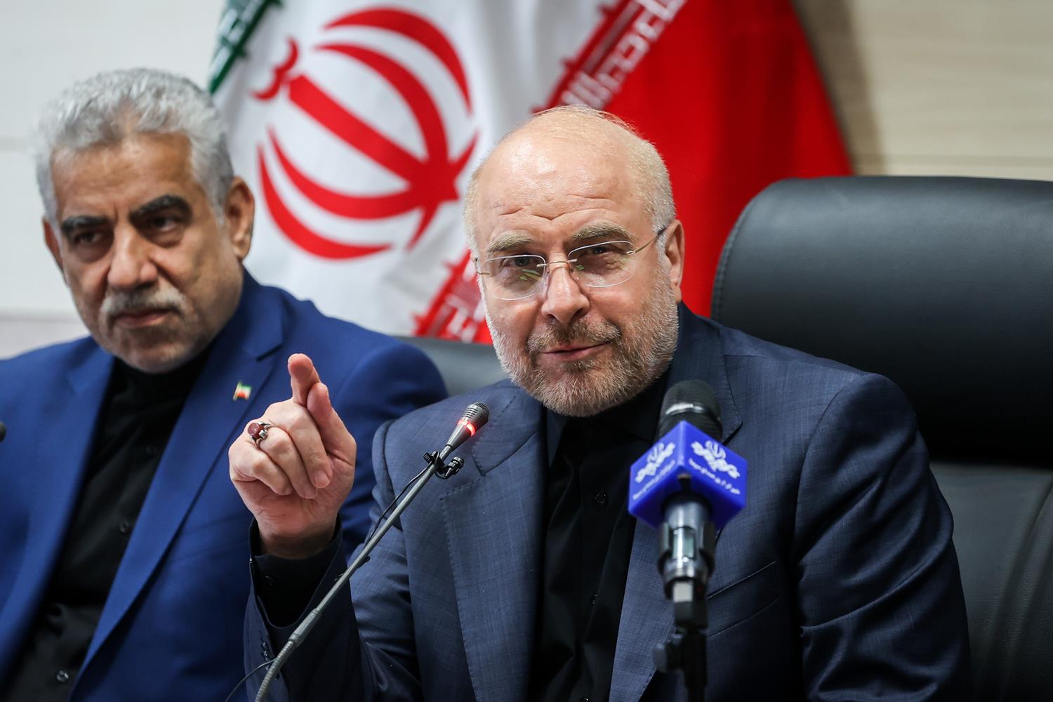 برگزاری جلسه شورای اداری استان گیلان در شهرستان رودبار با حضور قالیباف