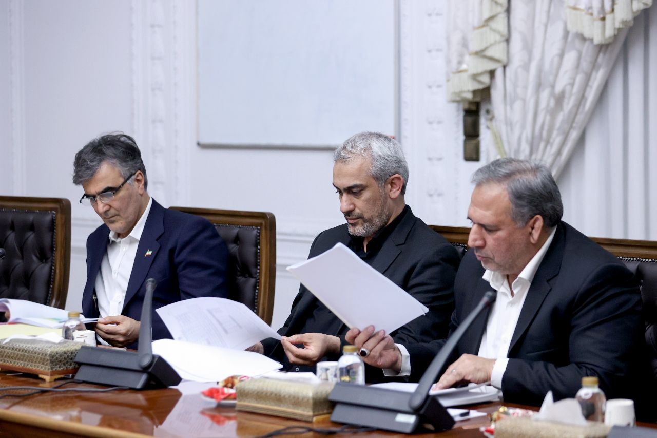 شورای‌عالی هماهنگی اقتصادی سران قوا