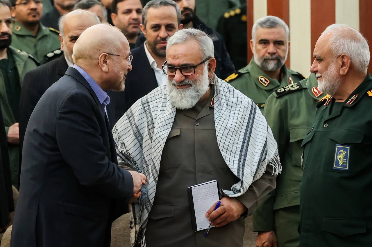 ششمین همایش ویژه فرماندهان و کارکنان ستاد فرماندهی سپاه با حضور قالیباف