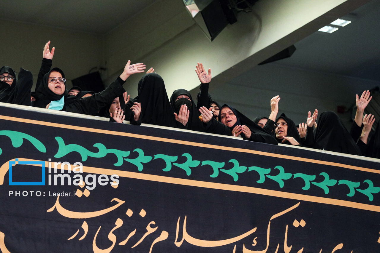 دومین شب عزاداری ایام فاطمیه با حضور رهبر انقلاب