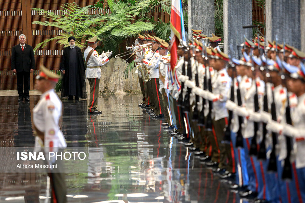 استقبال رسمی رییس جمهور کوبا از سید ابراهیم رییسی