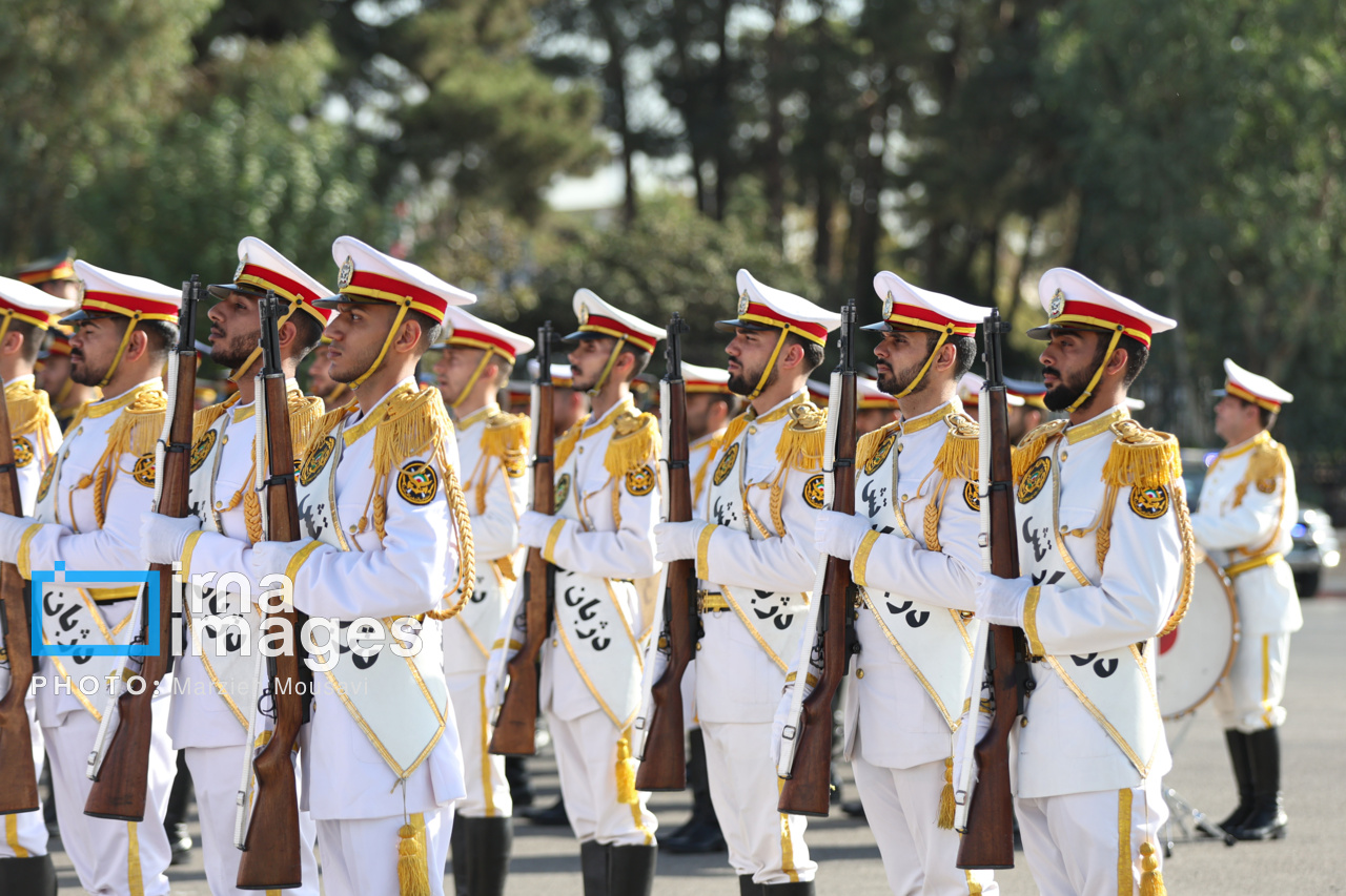 بدرقه رئیس‌جمهور به چین