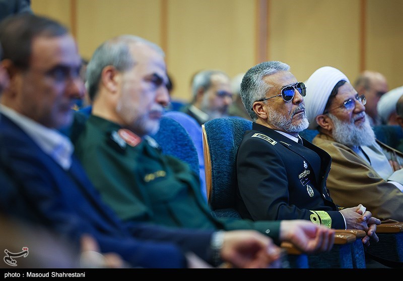 همایش نیرو های مسلح