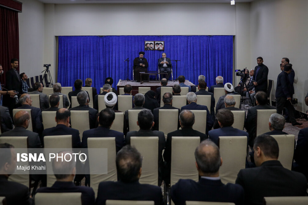 مراسم تجدید میثاق وزیر خارجه با آرمان‌های امام راحل