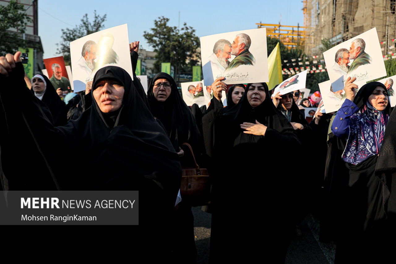 تجمع خانوادگی دختران مقاومت
