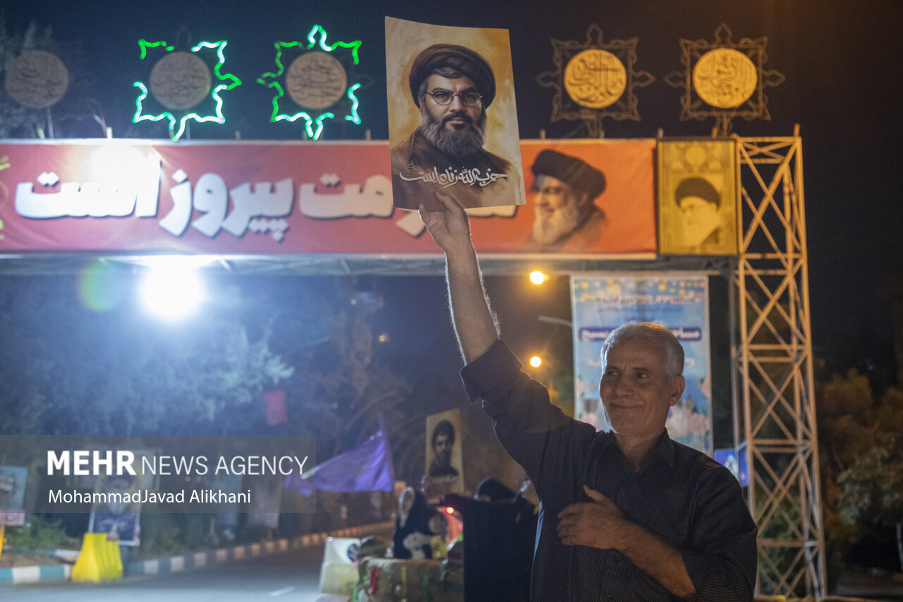 شادی مردم پس از حملات موشکی سپاه