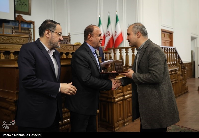 آیین تقدیر از پژوهشگران برتر مرکز پژوهش‌های مجلس با حضور قالیباف