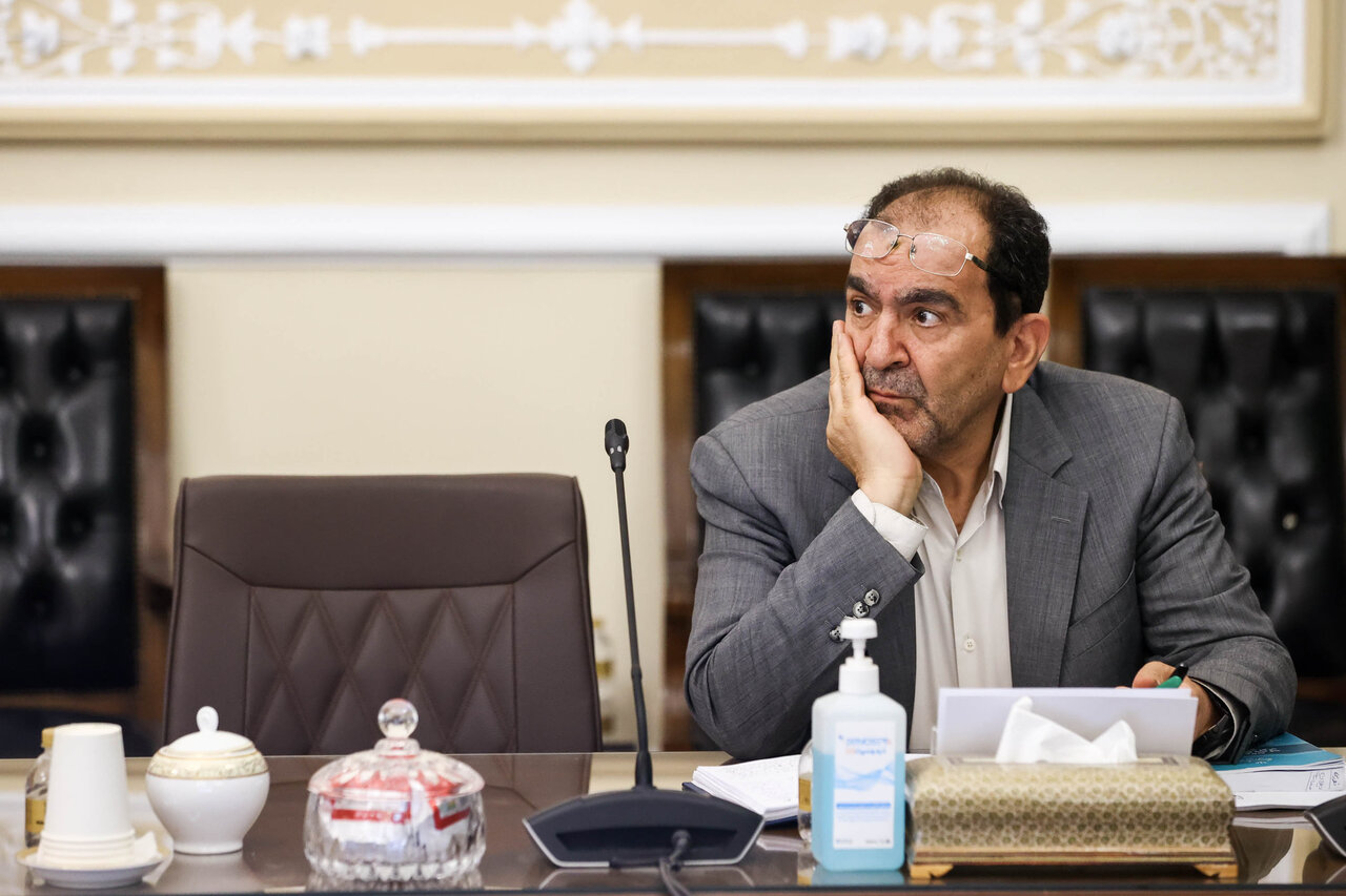 نشست بررسی برنامه هفتم پیشرفت با حضور قالیباف