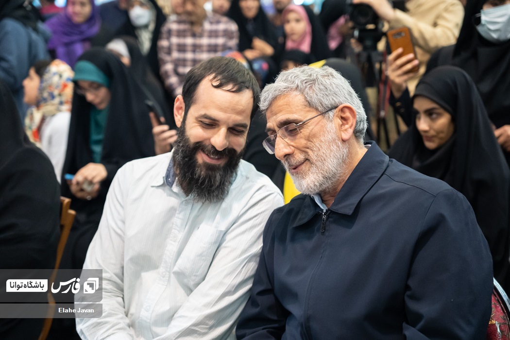 بازدید سردار قاآنی از نمایشگاه کتاب