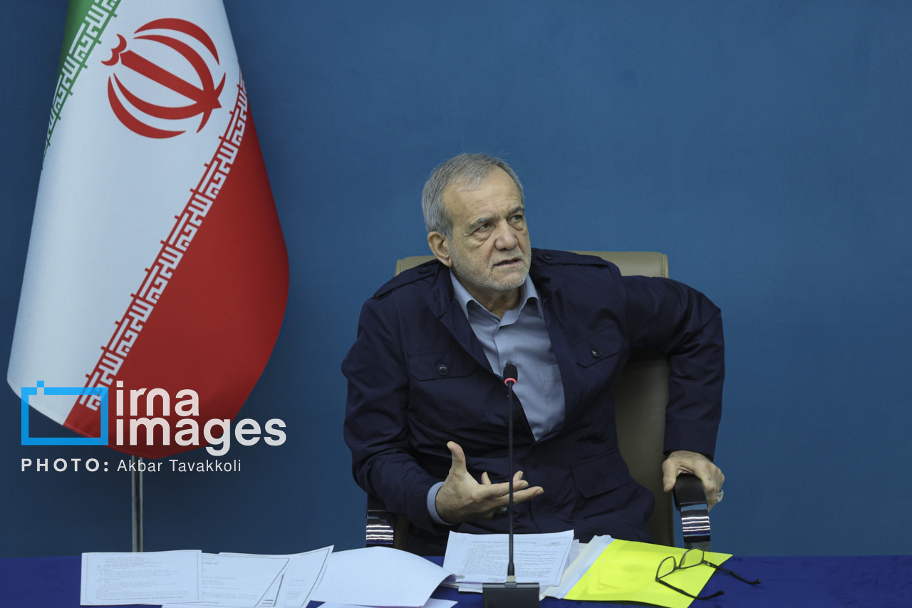 جلسه شورای عالی جوانان با حضور رییس جمهور