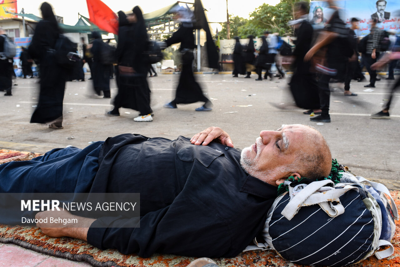 پیاده‌روی اربعین در طریق الحسین (ع)