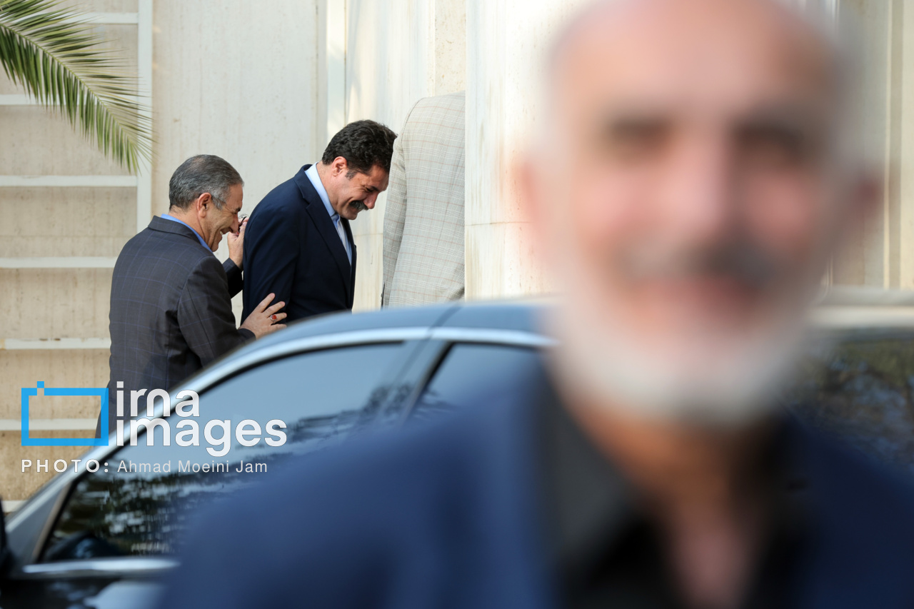اعضای هیأت دولت در جمع خبرنگاران - ۵ مرداد ۱۴۰۴
