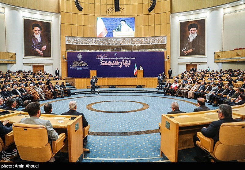  گردهمایی مدیران و کارگزاران دولت با حضور رئیسی
