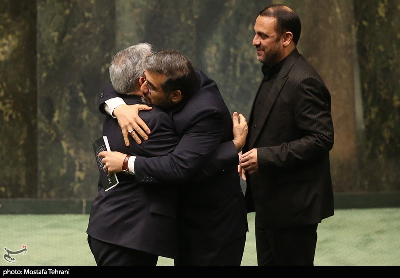 تقدیم لایحه بودجه سال ۱۴۰۳ به مجلس 