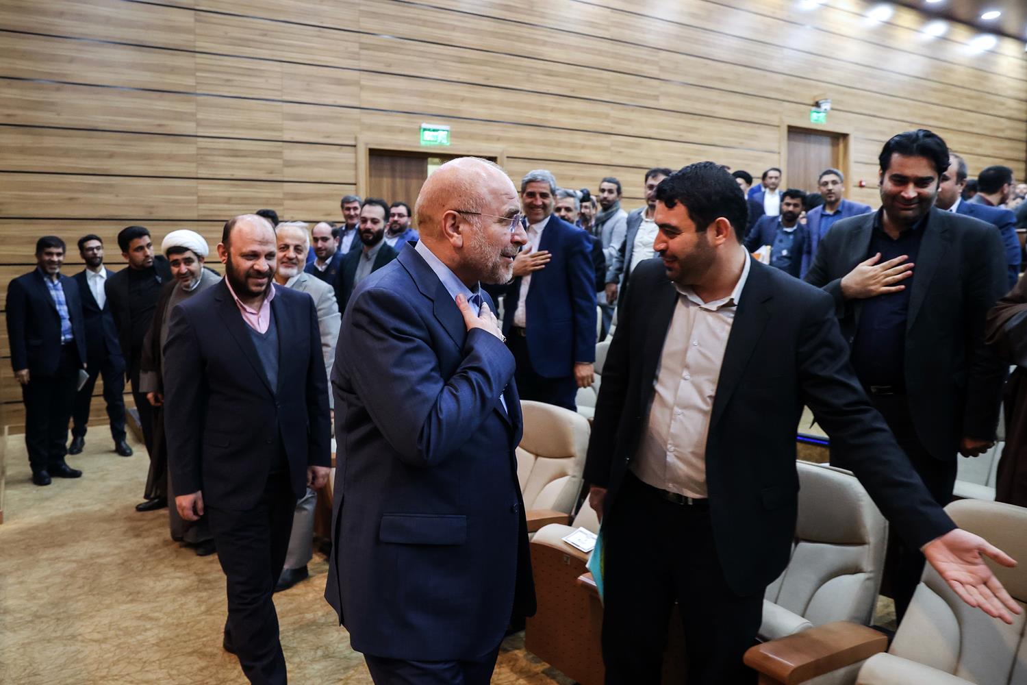 حضور قالیباف در همایش کشوری دبیران مجمع مشورتی نظام مسائل کشور