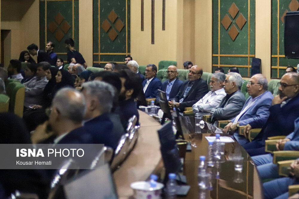 نشست رئیس جمهور با نخبگان، فرهیختگان و فعالان فرهنگی کرمانشاه