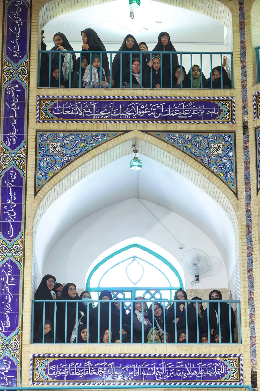 رونمایی از تقریظ رهبر‌ انقلاب بر کتاب «معبد زیرزمینی» با حضور قالیباف