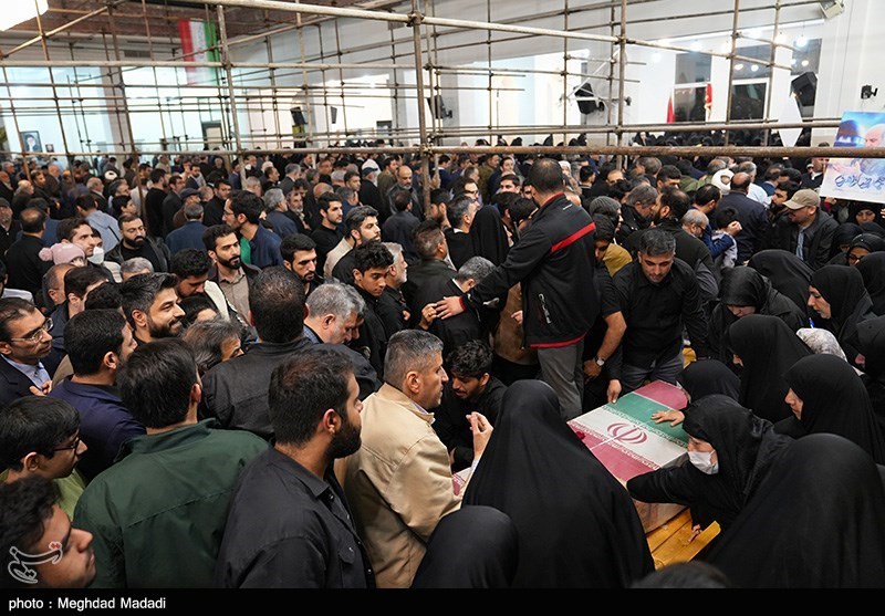  مراسم وداع با پیکر شهدای راه قدس