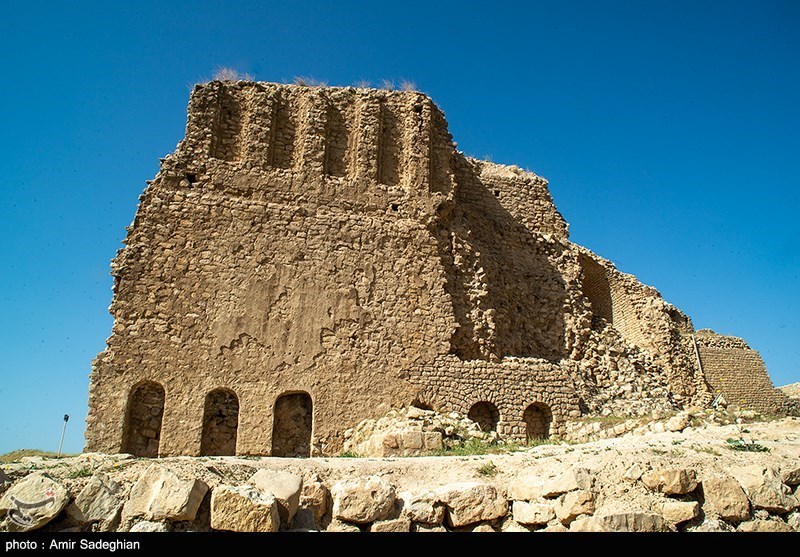 کاخ اردشیر بابکان - شیراز 