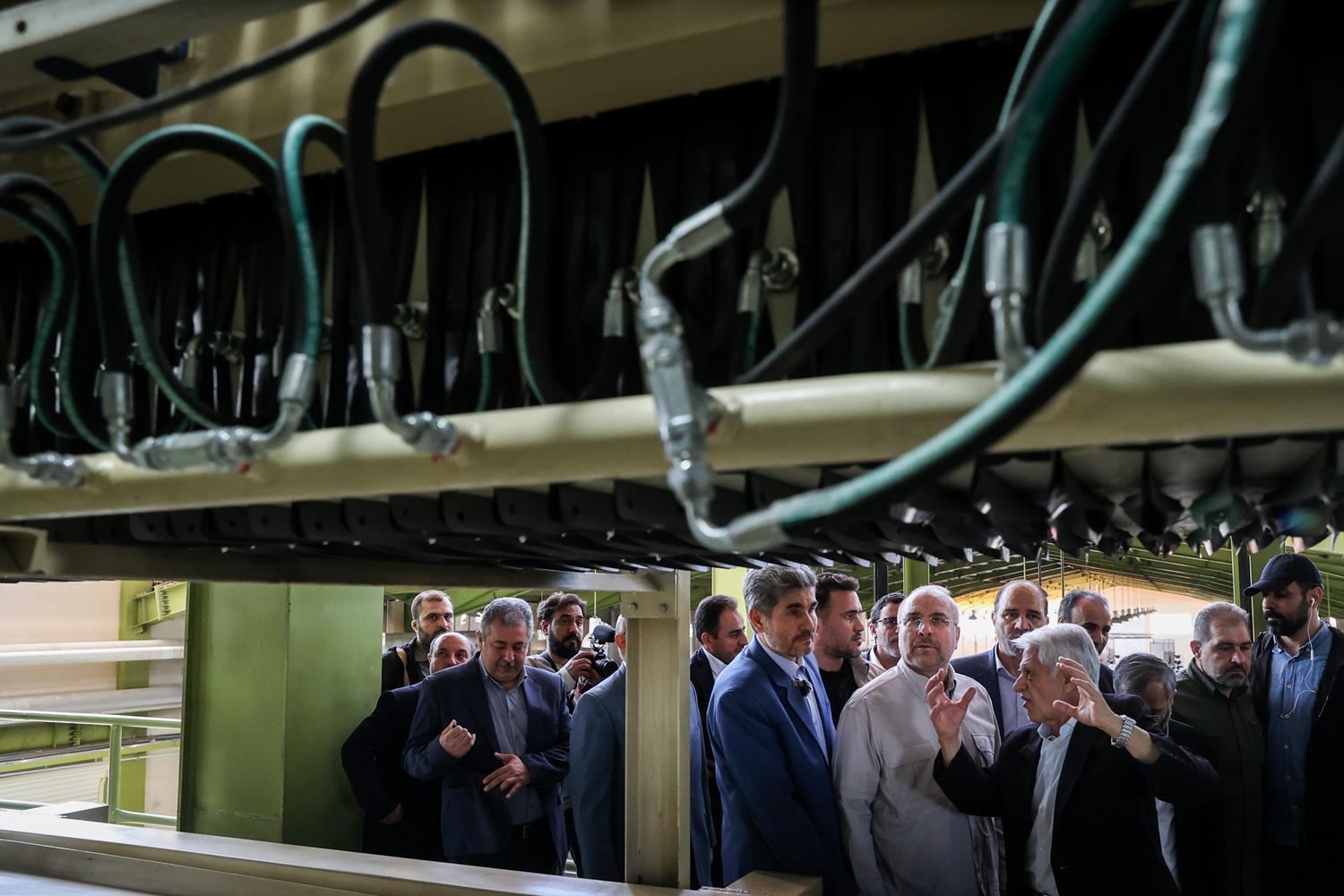 سفر نظارتی قالیباف به شهرستان اهر و بازدید از کارخانه قند و شکر ارسباران