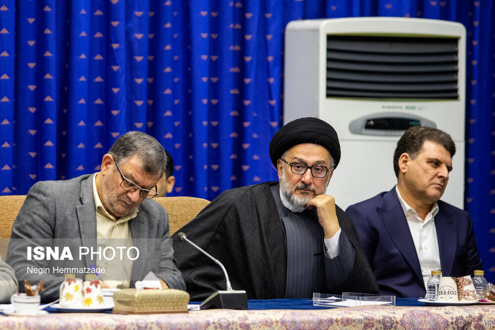 نشست بررسی راهکارهای تحقق انسجام ملی با حضور پزشکیان